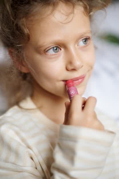 Бальзам для губ Лісова Суниця